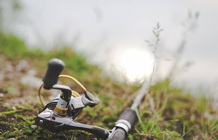 Set Up the Fishing Reel to The Rod