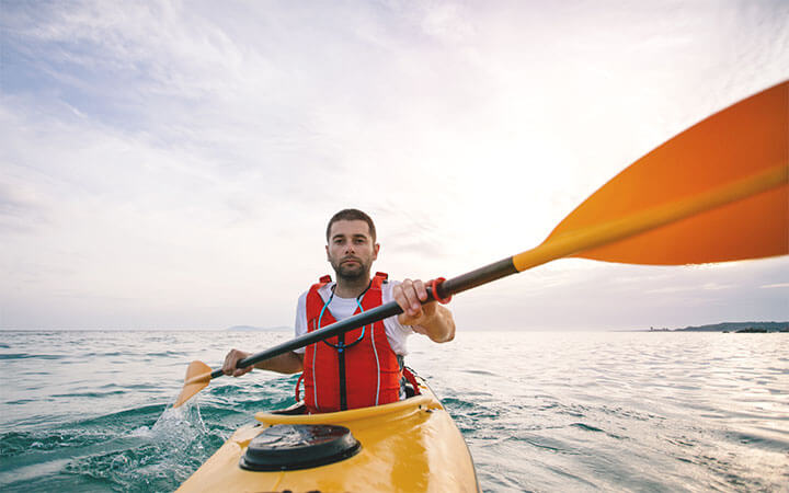 How to Paddle a Kayak without Getting Wet
